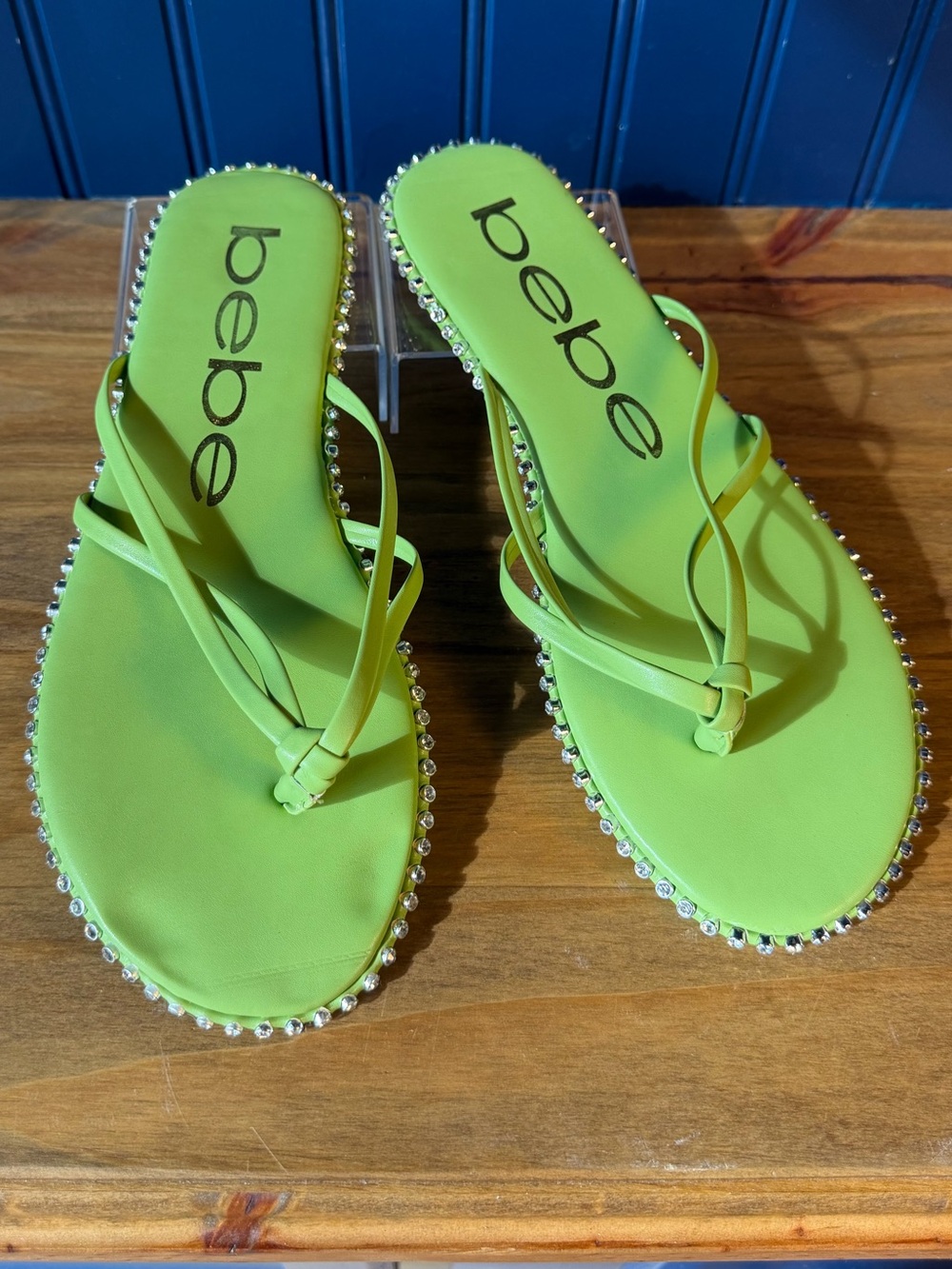 Bebe Chora Pickle Pepper Green Rhinestone Sandals Size 8.5